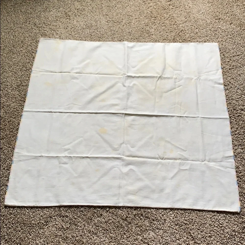 ⚠️Stains - Vintage Handmade Table Cloth read👇